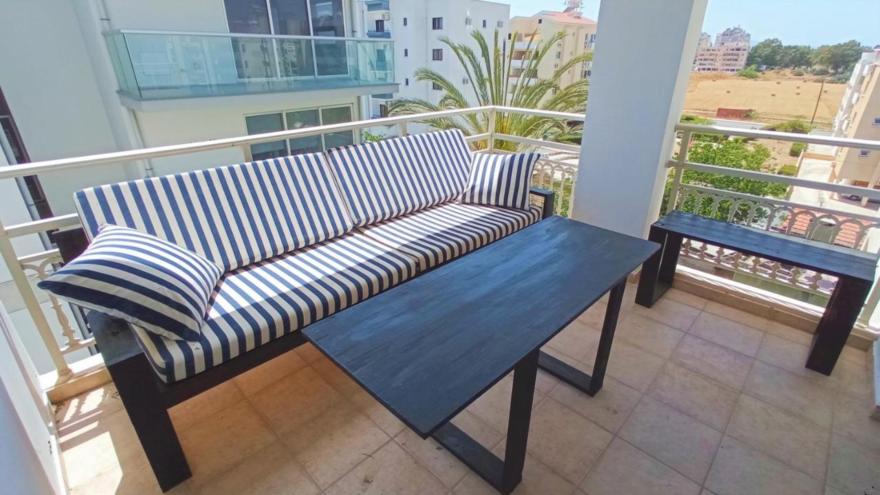 Luxury Private Rooms -Sea View, Netflix, Gym- 5 Min From Beach! - Private Room In Shared Apartment Λάρνακα Εξωτερικό φωτογραφία