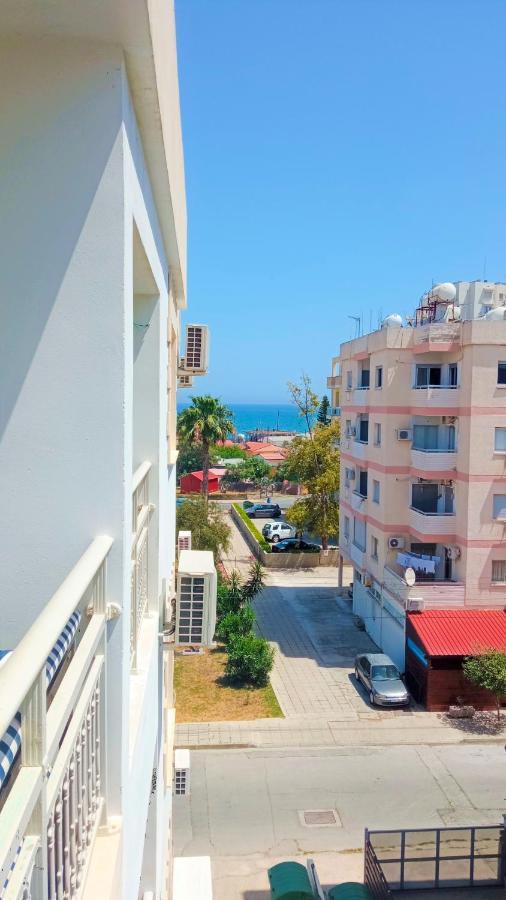 Luxury Private Rooms -Sea View, Netflix, Gym- 5 Min From Beach! - Private Room In Shared Apartment Λάρνακα Εξωτερικό φωτογραφία